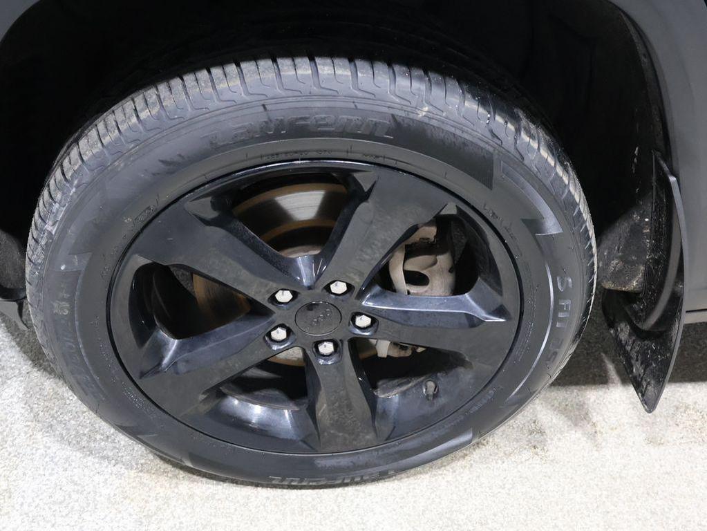 used 2023 Jeep Grand Cherokee L car, priced at $30,800