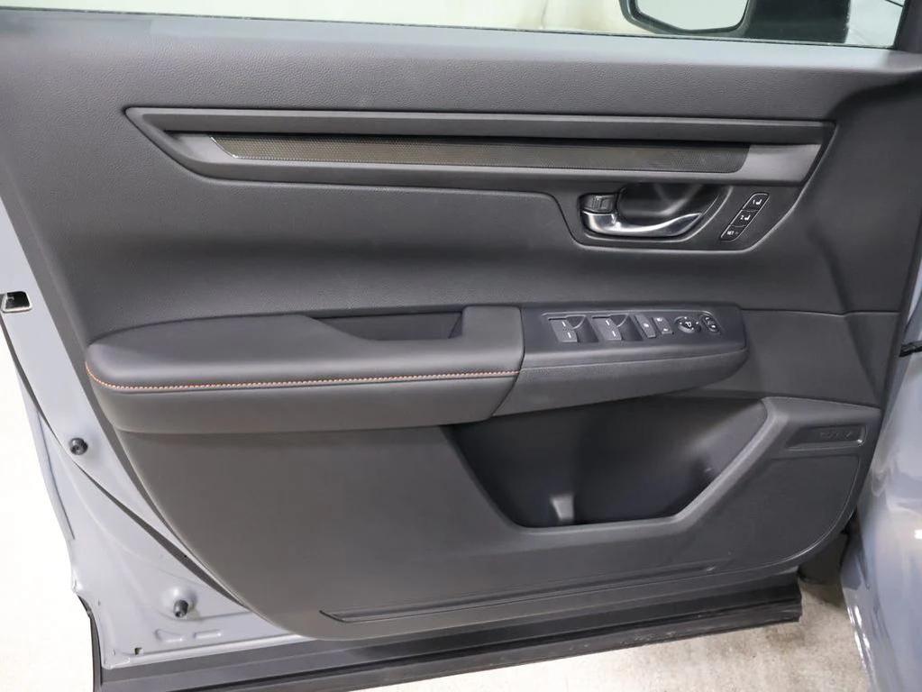 new 2026 Honda CR-V Hybrid car, priced at $41,130