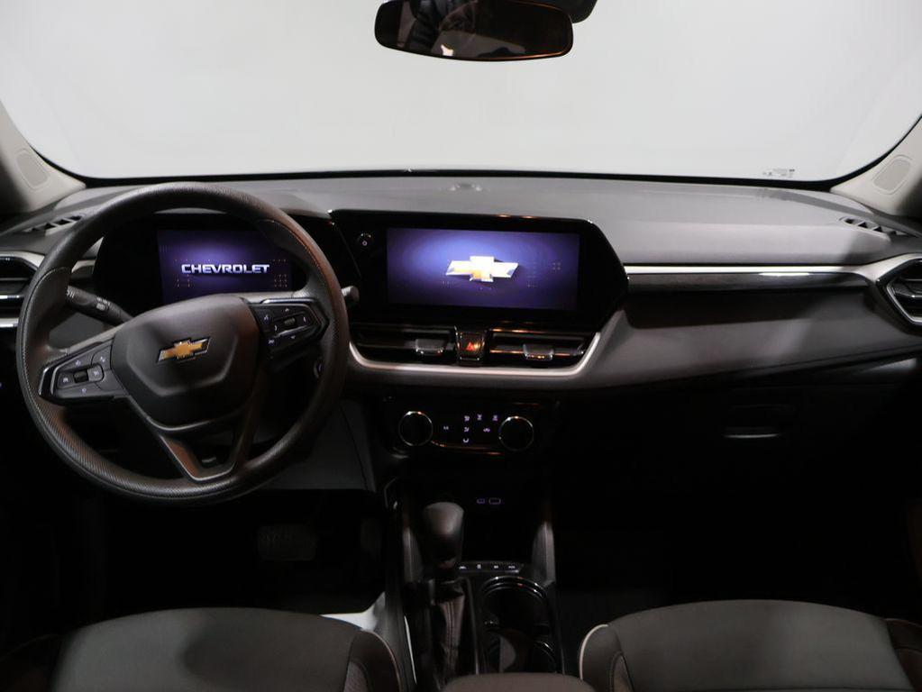 used 2025 Chevrolet TrailBlazer car, priced at $21,346