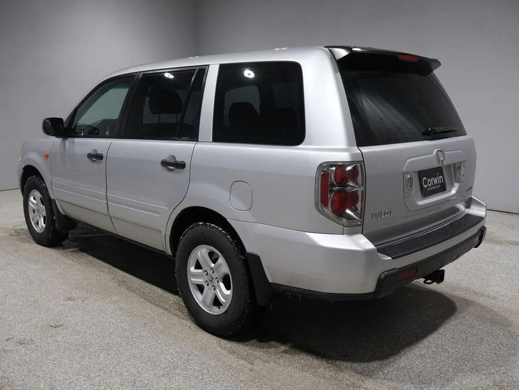 used 2007 Honda Pilot car, priced at $5,820