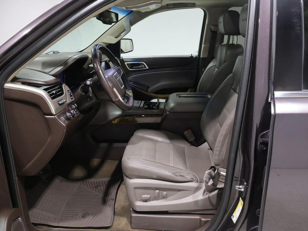 used 2016 GMC Yukon XL car, priced at $21,000