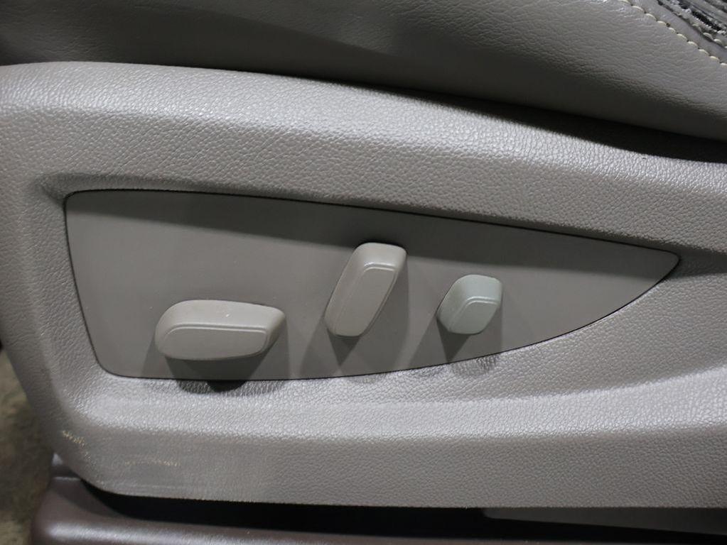 used 2016 GMC Yukon XL car, priced at $21,000