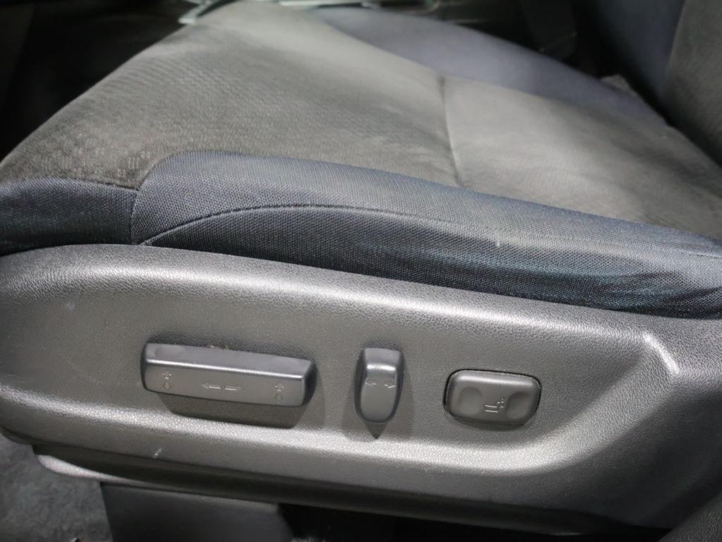 used 2015 Honda CR-V car, priced at $15,399