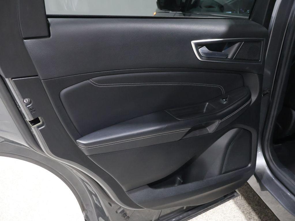 used 2023 Ford Edge car, priced at $21,384