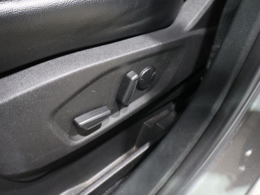 used 2023 Ford Edge car, priced at $21,384