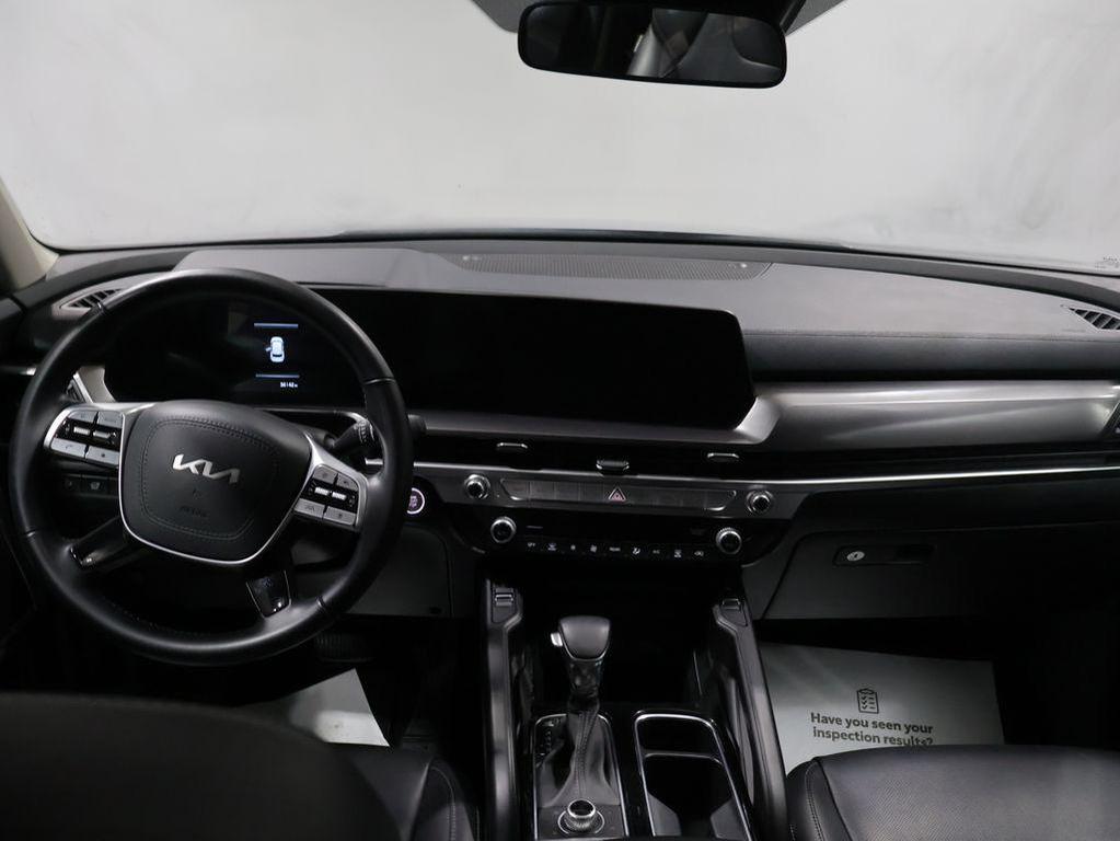 used 2025 Kia Telluride car, priced at $35,640
