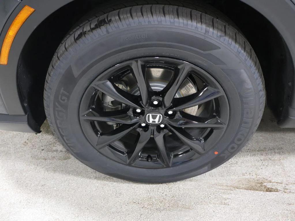 new 2026 Honda CR-V Hybrid car, priced at $40,675