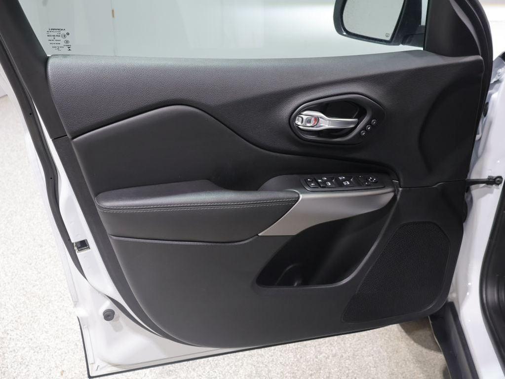 used 2021 Jeep Cherokee car, priced at $22,077