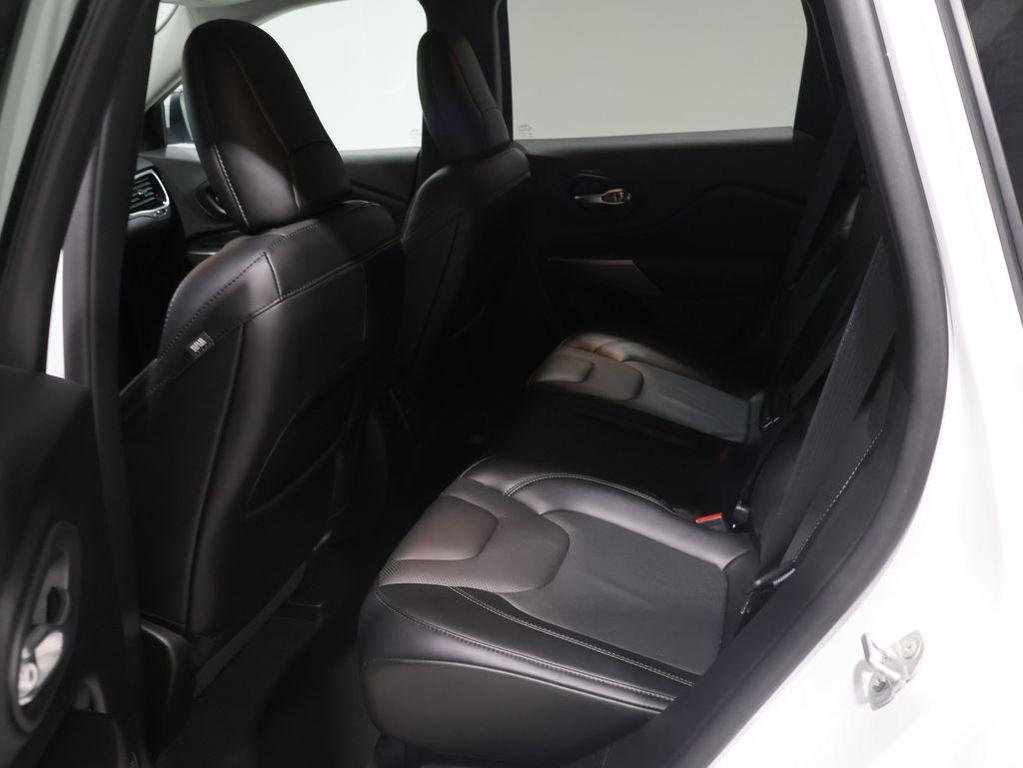 used 2021 Jeep Cherokee car, priced at $22,077