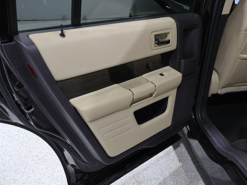 used 2014 Ford Flex car, priced at $7,650