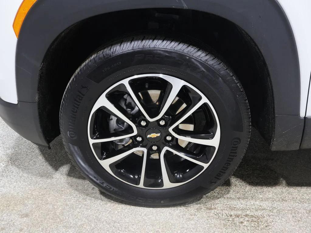 used 2025 Chevrolet TrailBlazer car, priced at $22,260