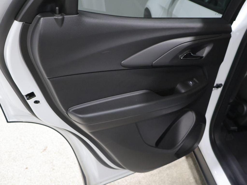 used 2025 Chevrolet TrailBlazer car, priced at $22,260