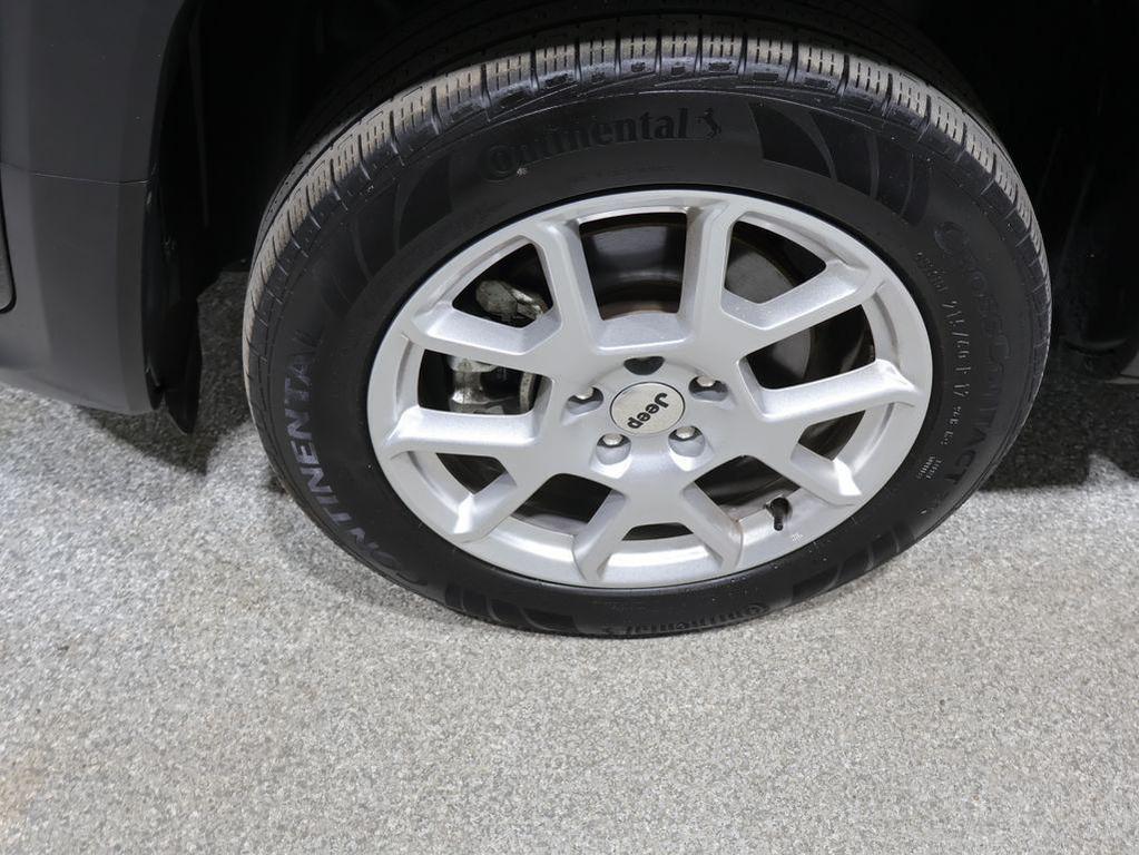 used 2022 Jeep Renegade car, priced at $18,500