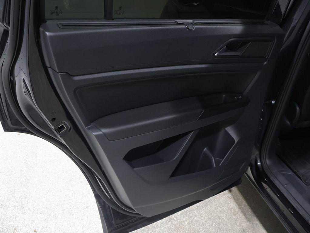 used 2021 Volkswagen Atlas car, priced at $21,780