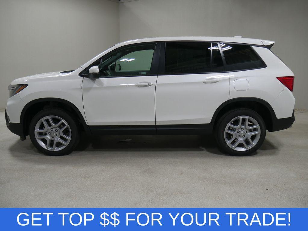 new 2025 Honda Pilot car, priced at $44,695