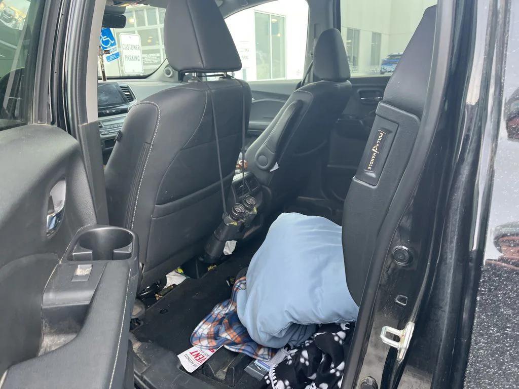 used 2023 Honda Ridgeline car, priced at $28,000