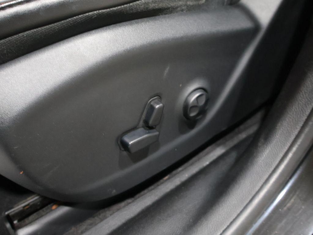 used 2019 Jeep Cherokee car, priced at $17,300