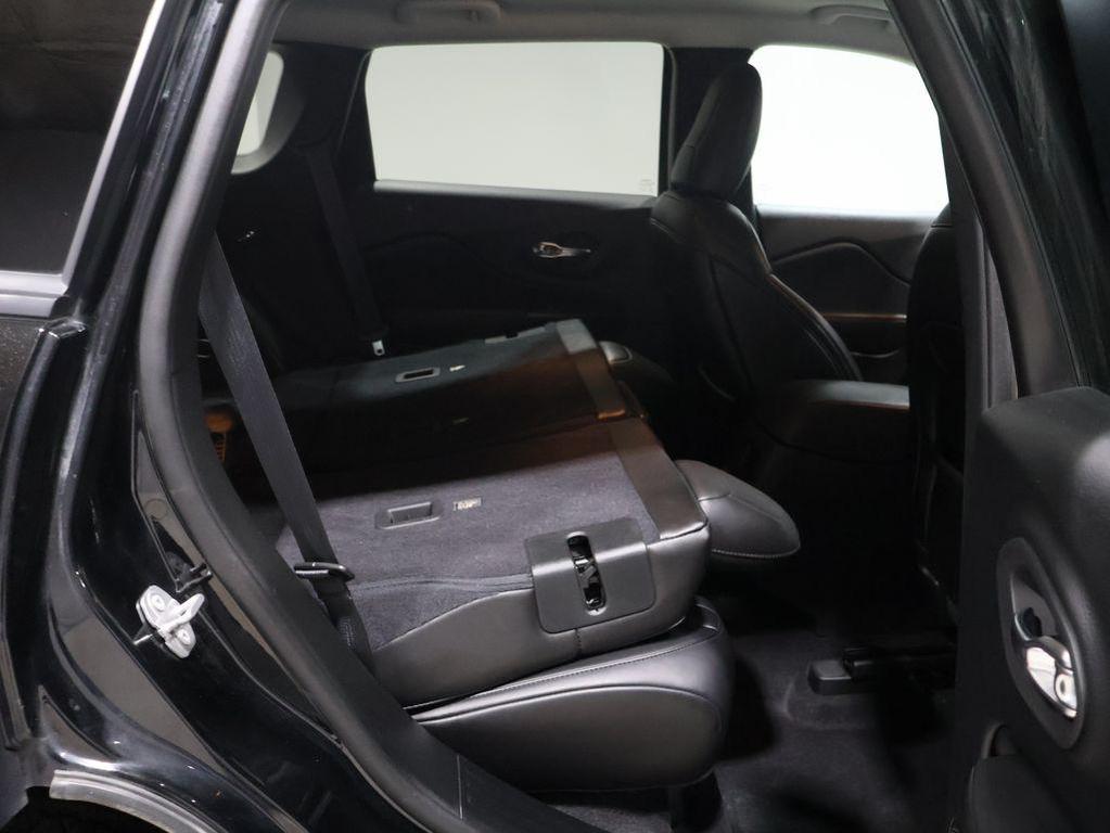 used 2019 Jeep Cherokee car, priced at $17,300