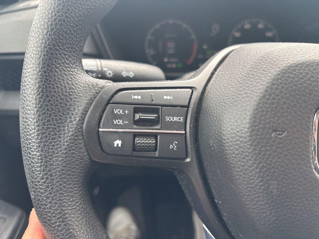 used 2025 Honda CR-V car, priced at $32,250