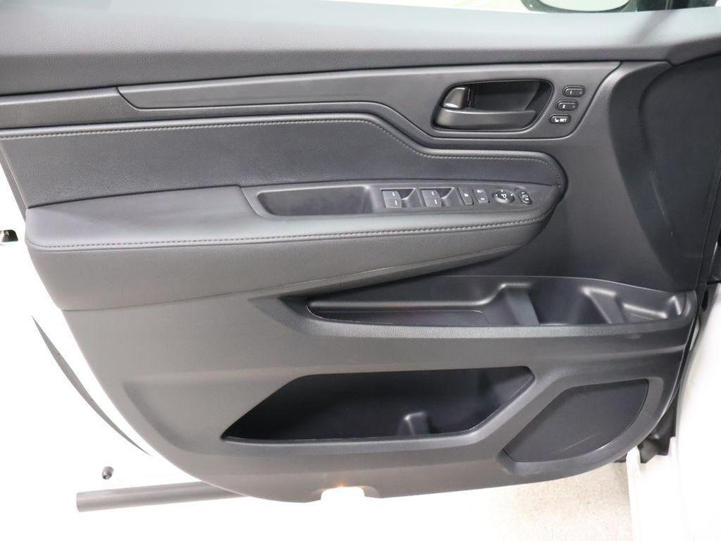 new 2026 Honda Odyssey car, priced at $44,845