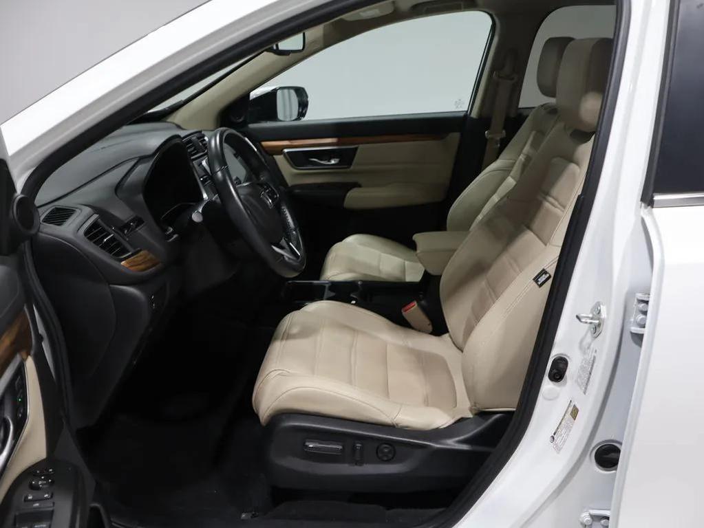 used 2021 Honda CR-V car, priced at $24,000