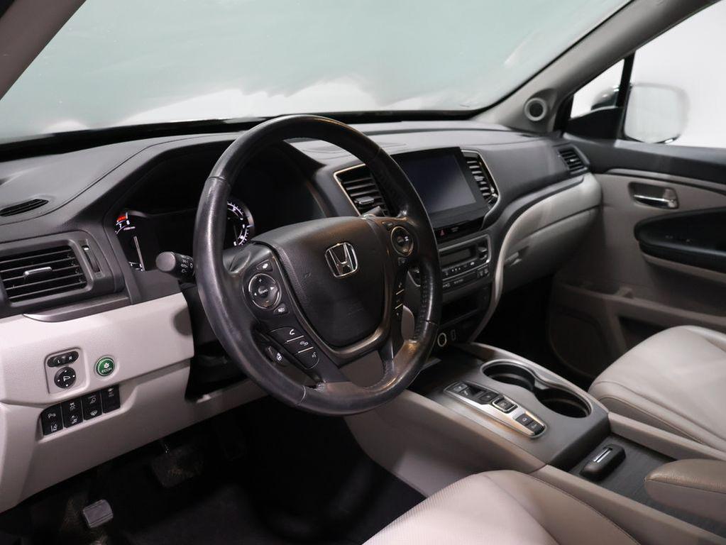 used 2022 Honda Ridgeline car, priced at $31,900