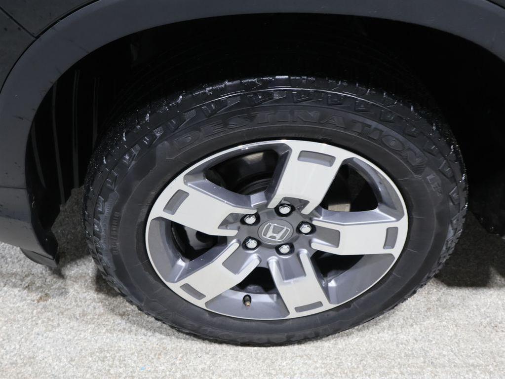 used 2024 Honda Ridgeline car, priced at $28,900