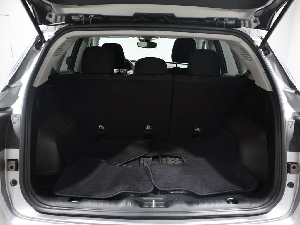 used 2022 Jeep Compass car, priced at $18,100