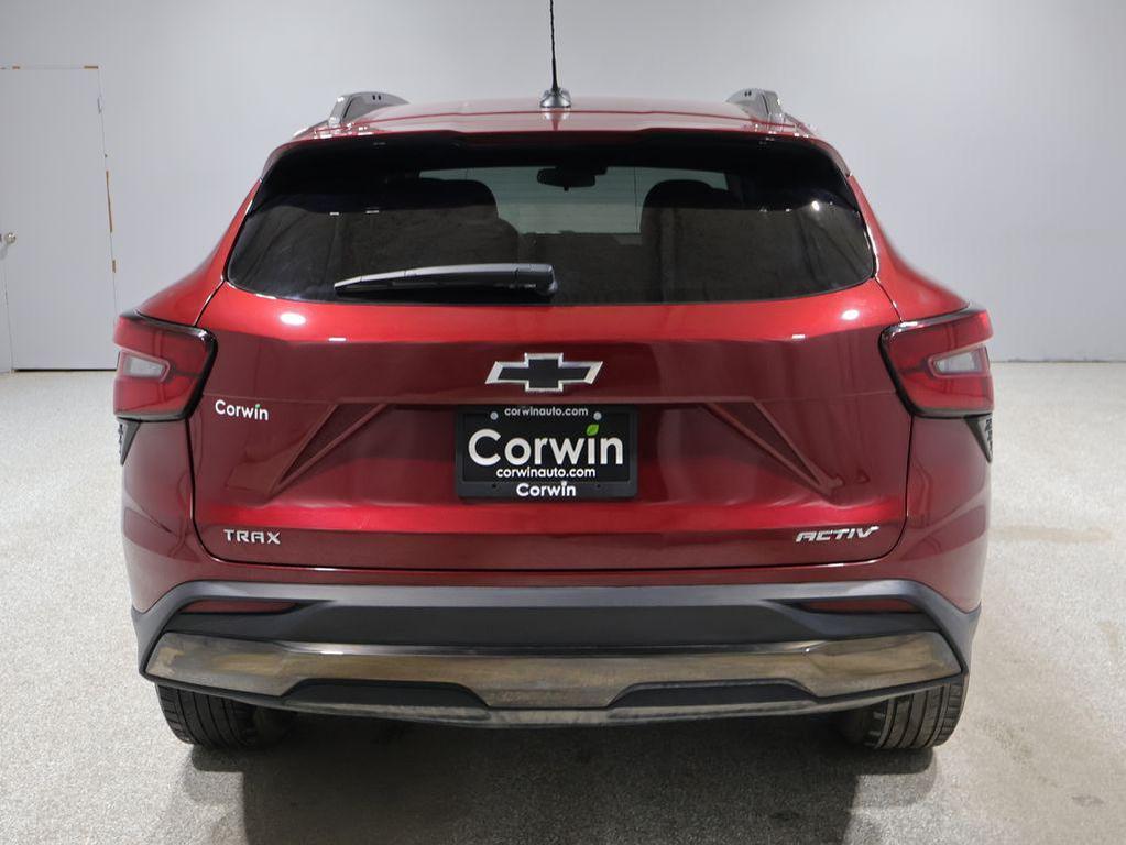 used 2024 Chevrolet Trax car, priced at $21,000