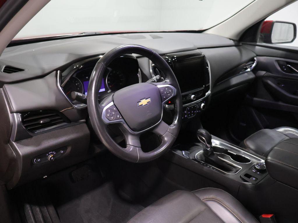 used 2021 Chevrolet Traverse car, priced at $26,000