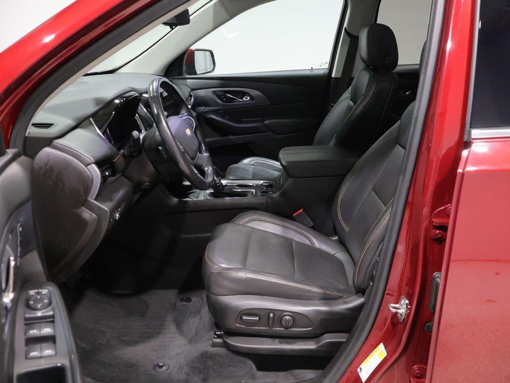 used 2021 Chevrolet Traverse car, priced at $26,000