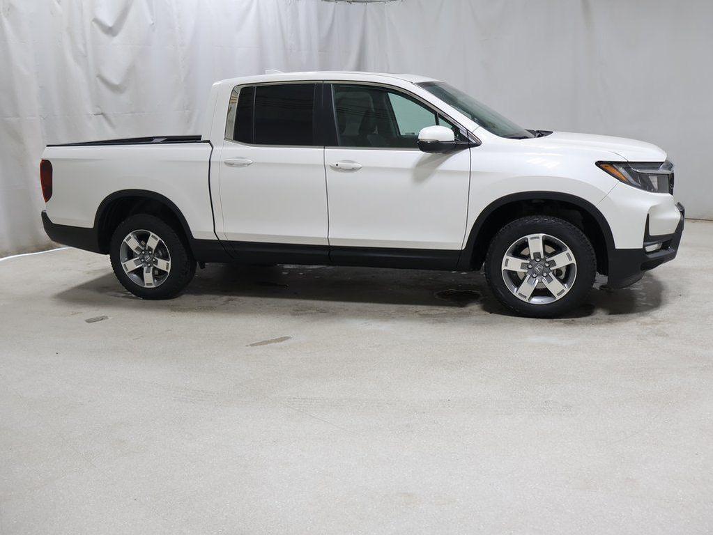 new 2026 Honda Ridgeline car, priced at $43,376