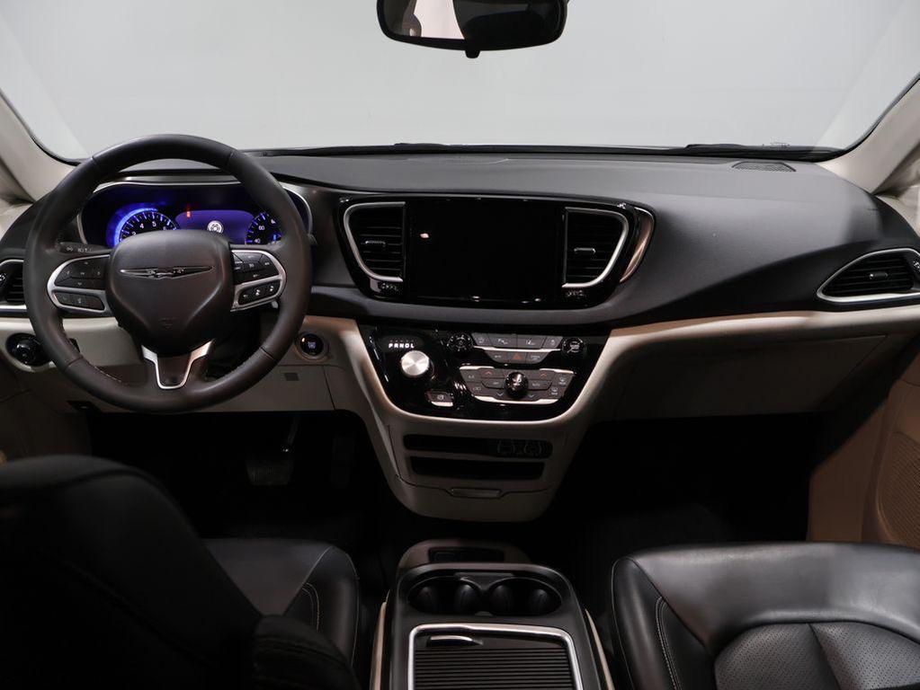 used 2024 Chrysler Pacifica car, priced at $24,200