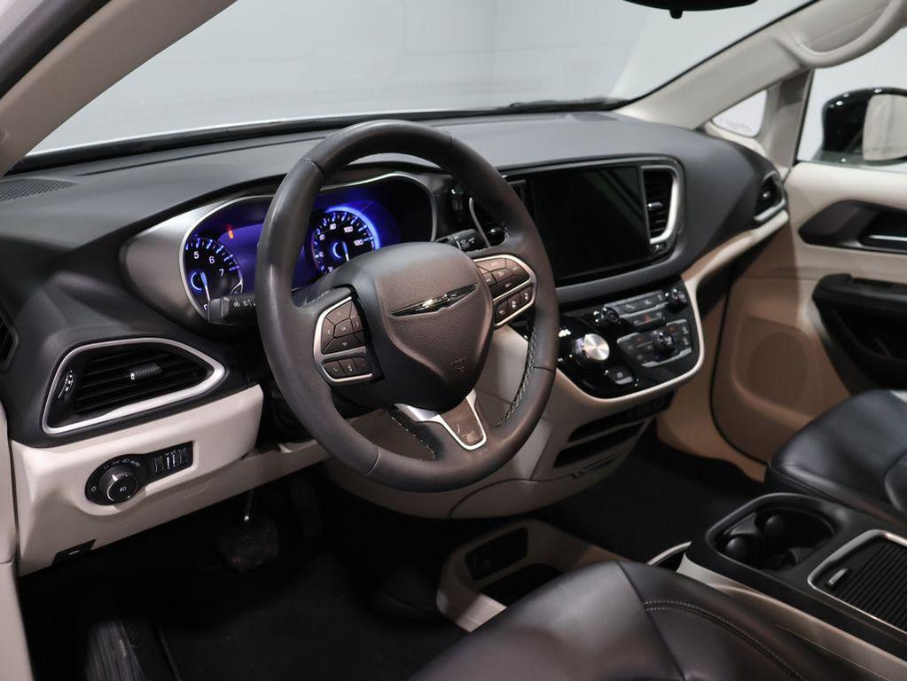 used 2024 Chrysler Pacifica car, priced at $24,200
