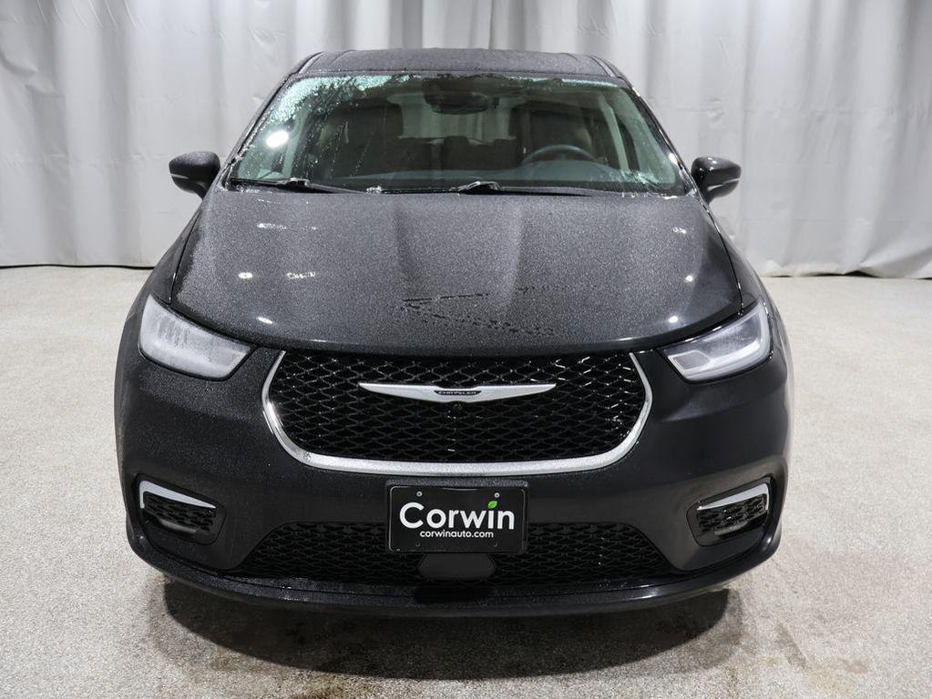 used 2023 Chrysler Pacifica car, priced at $23,200