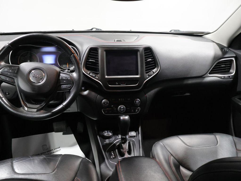 used 2019 Jeep Cherokee car, priced at $20,399