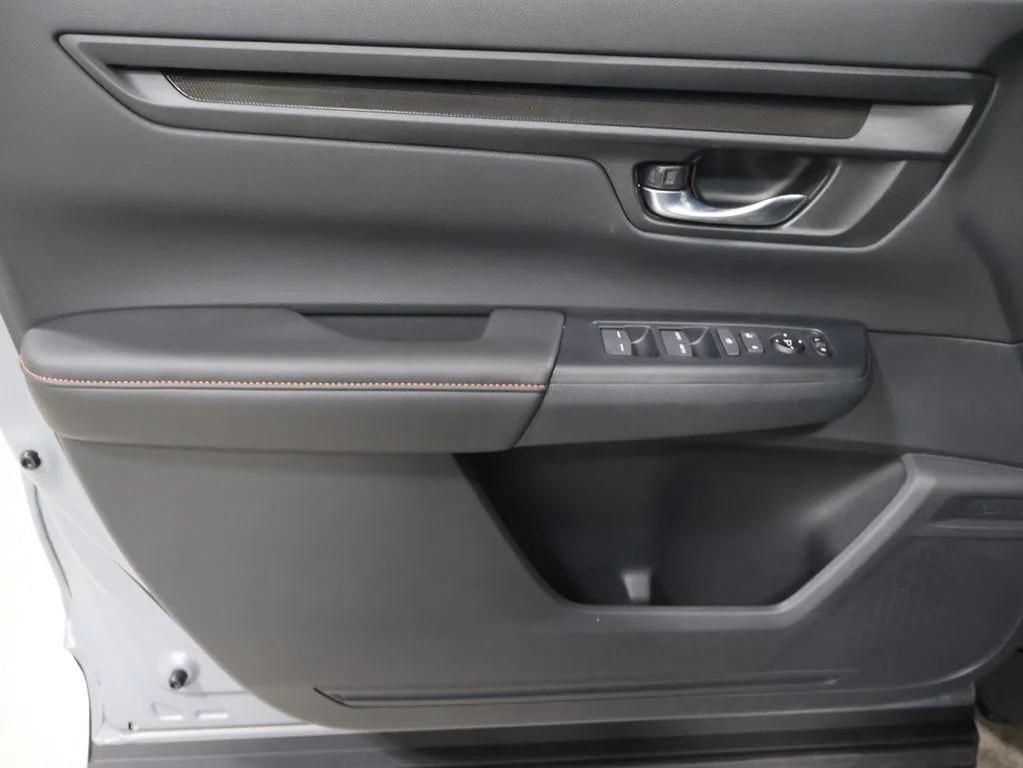 new 2026 Honda CR-V Hybrid car, priced at $38,035