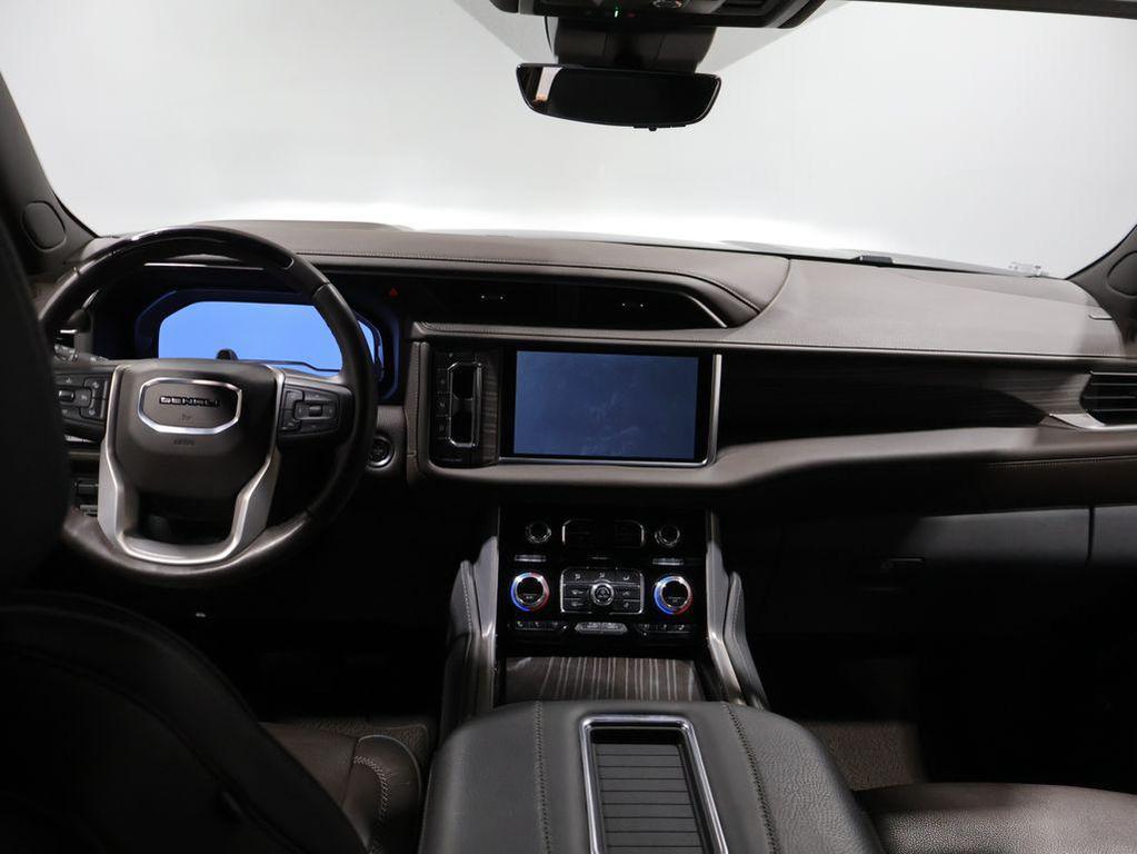used 2024 GMC Yukon car, priced at $68,719