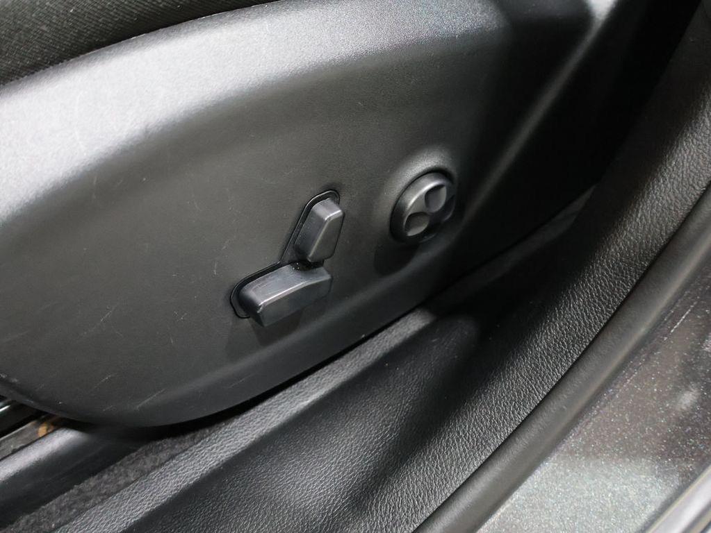 used 2019 Jeep Cherokee car, priced at $14,500