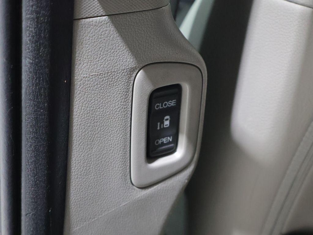 used 2013 Honda Odyssey car, priced at $11,500