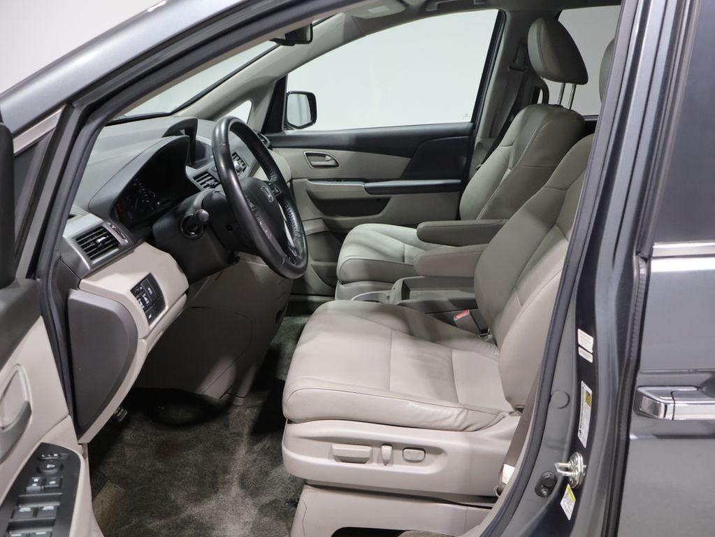 used 2013 Honda Odyssey car, priced at $11,500