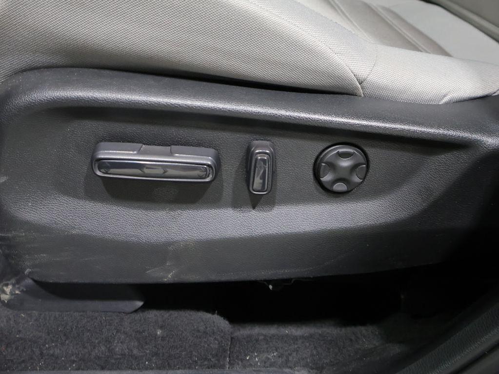 used 2020 Honda CR-V car, priced at $24,000