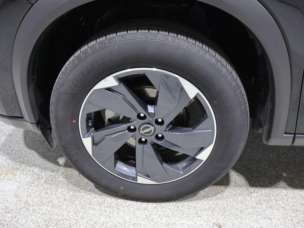 used 2024 Nissan Rogue car, priced at $21,400