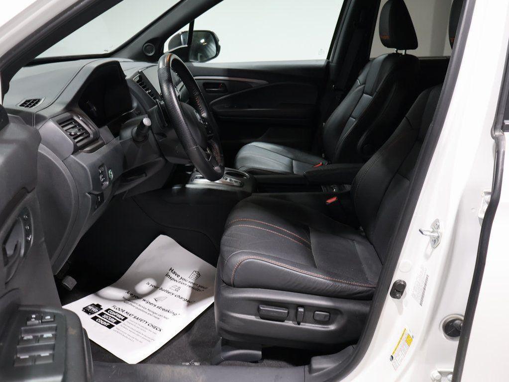 used 2023 Honda Passport car, priced at $31,500