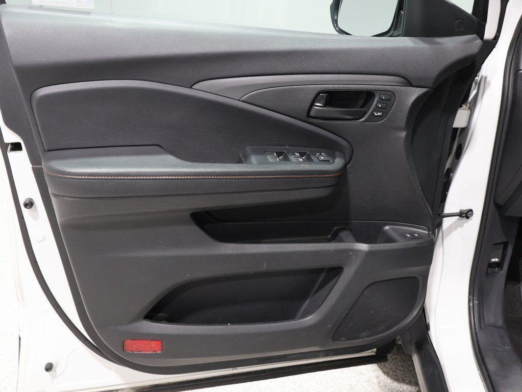 used 2023 Honda Passport car, priced at $31,500