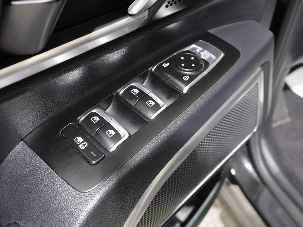 used 2025 Kia Telluride car, priced at $35,199