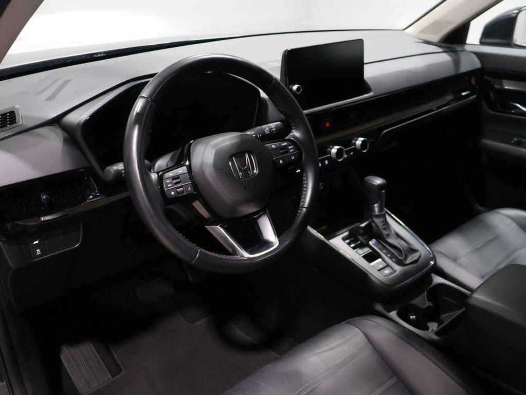 used 2025 Honda CR-V car, priced at $30,971