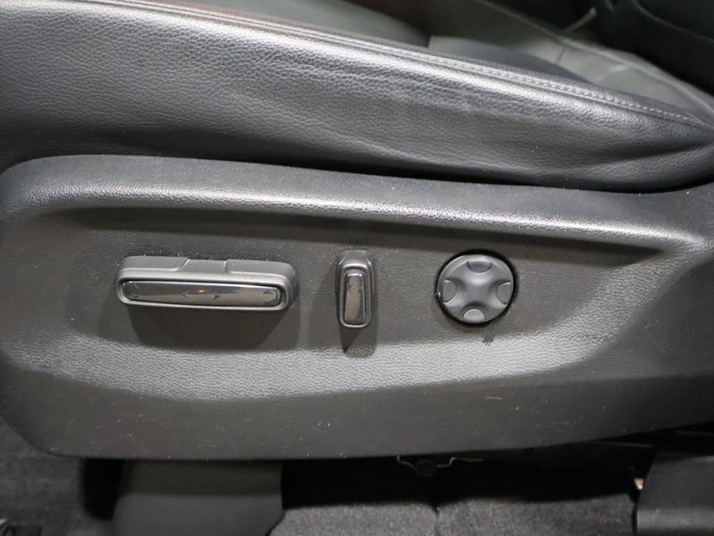 used 2023 Honda Odyssey car, priced at $37,000