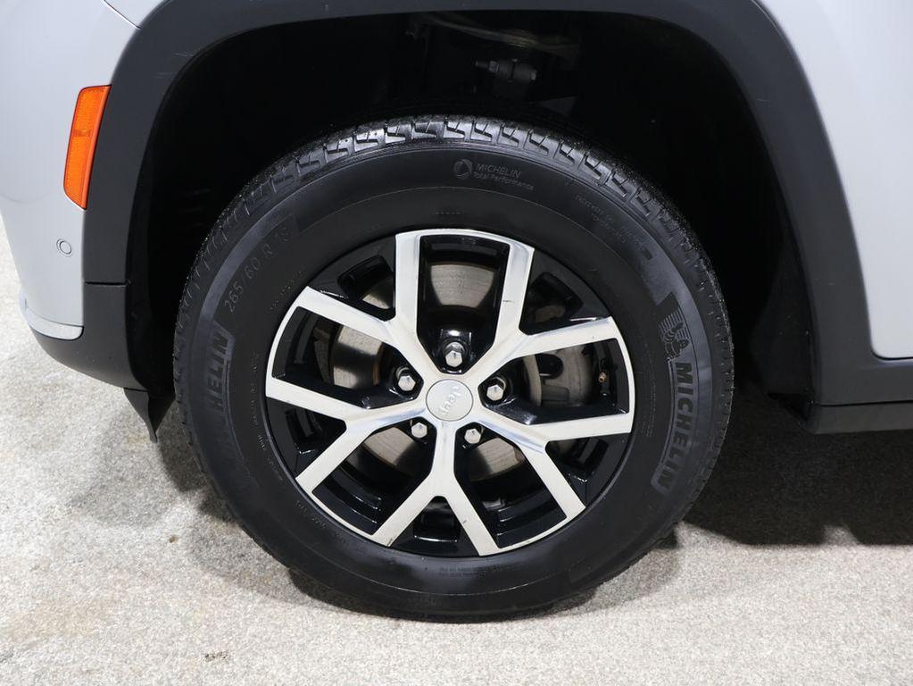 used 2024 Jeep Grand Cherokee L car, priced at $31,000