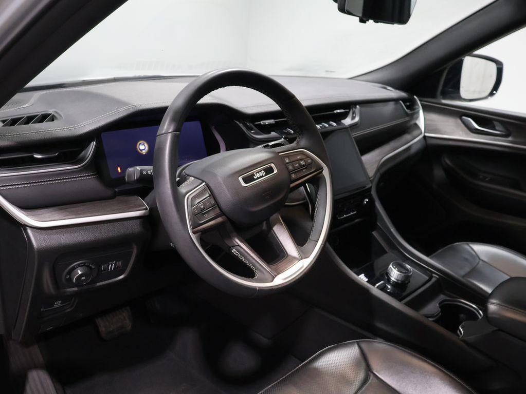 used 2024 Jeep Grand Cherokee L car, priced at $31,000